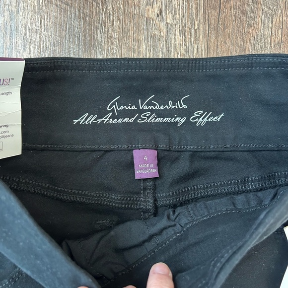 Black Pull on pants - Picture 2 of 5